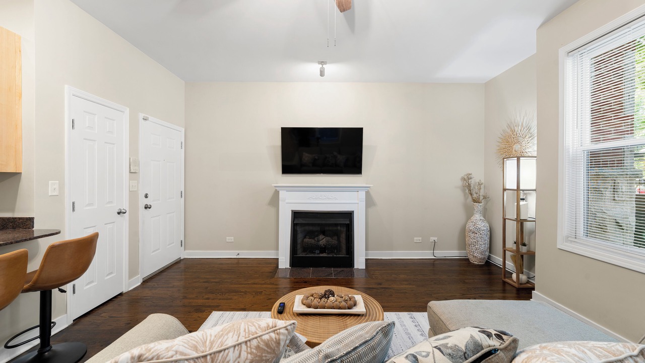 Photo of Livingroom in Tri-Taylor