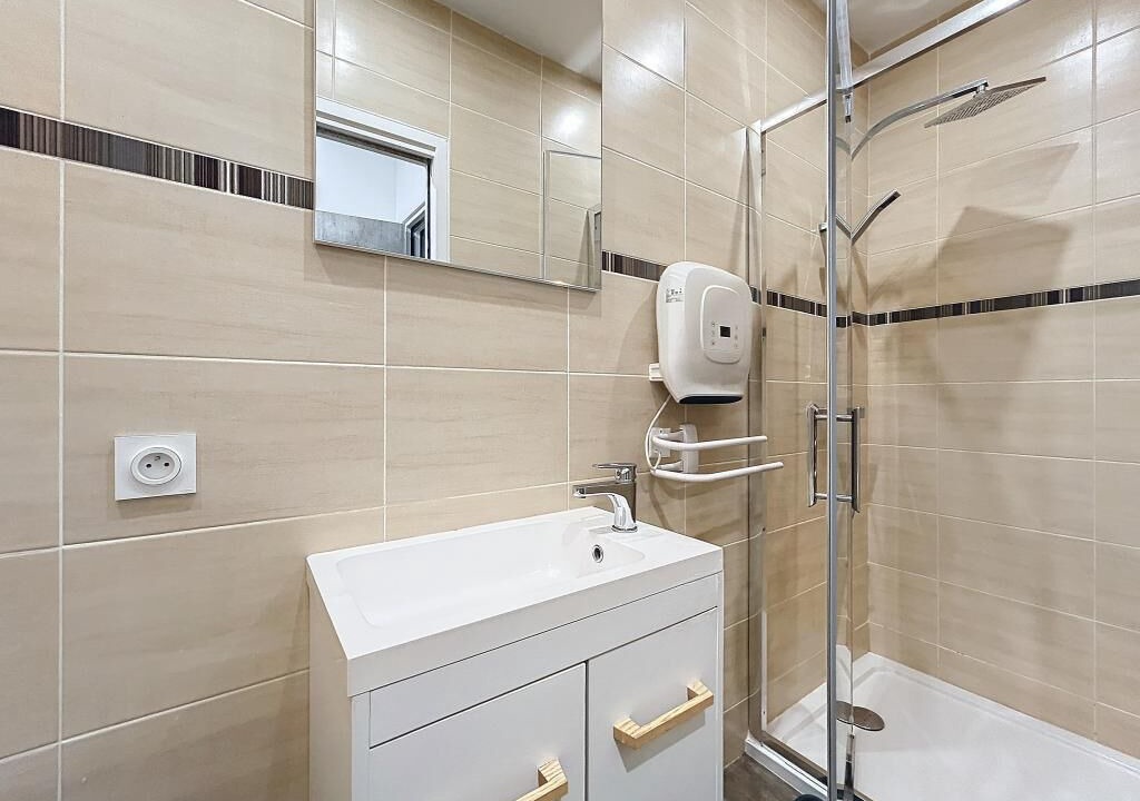 Photo of Bathroom in Montlucon