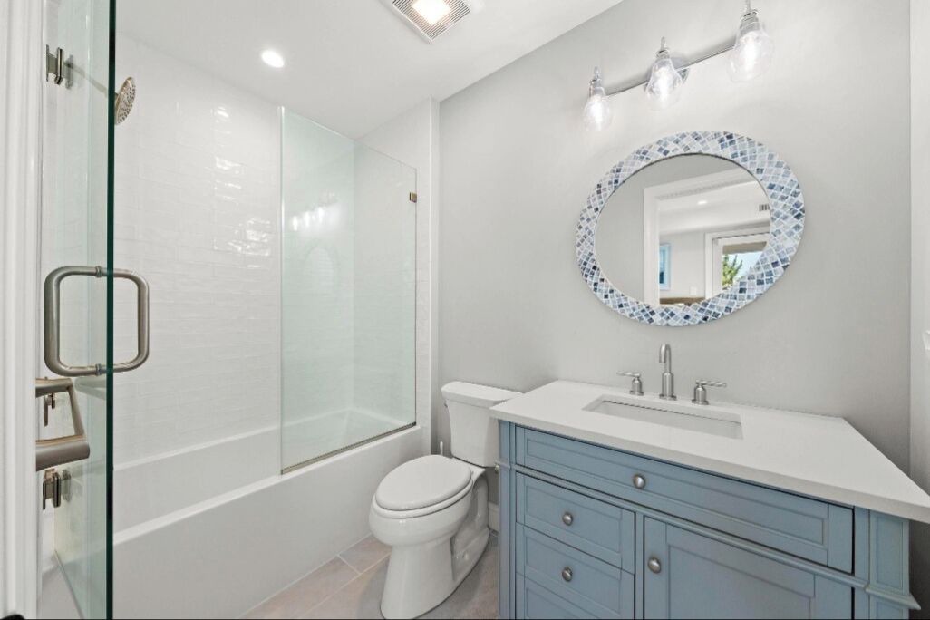 Photo of Bathroom in South Beach Haven