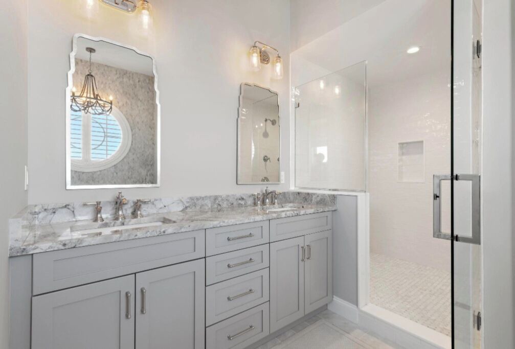 Photo of Bathroom in South Beach Haven