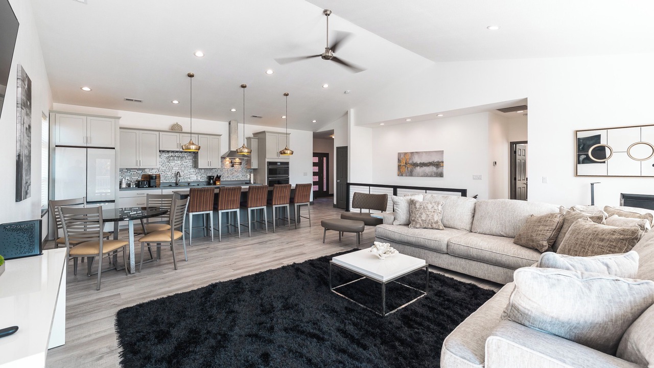 Photo of Livingroom in St. Robert