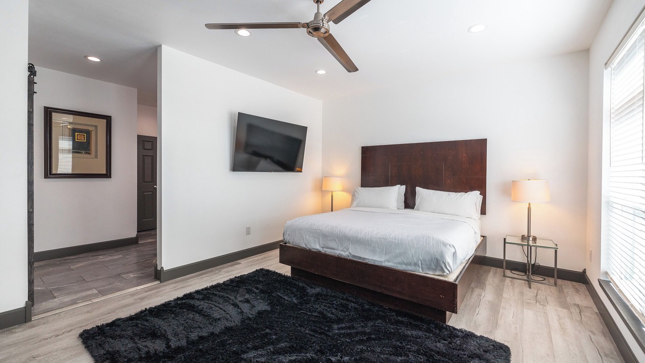 Photo of Bedroom in St. Robert