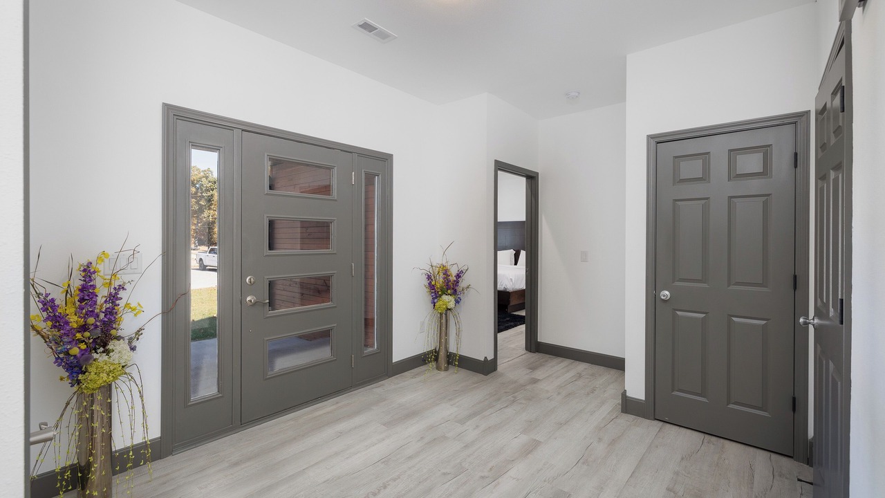 Photo of Bedroom in St. Robert