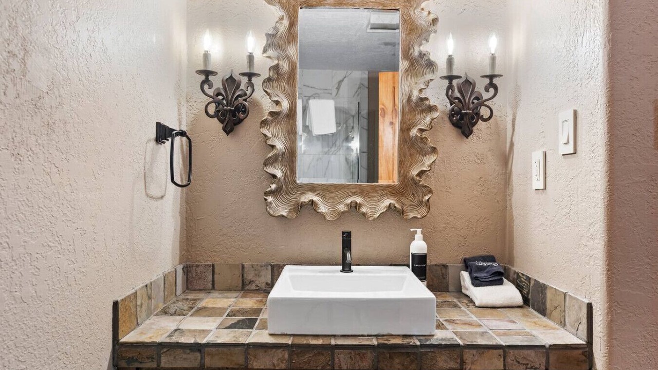 Photo of Bathroom in Historic Eastside