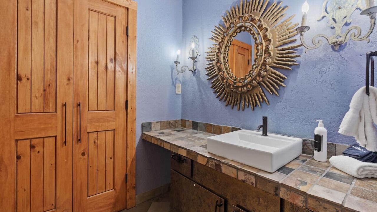 Photo of Bathroom in Historic Eastside