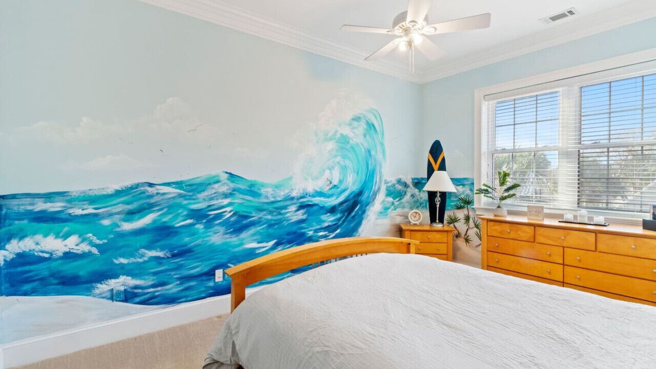 Photo of Bedroom in Savannah Beach