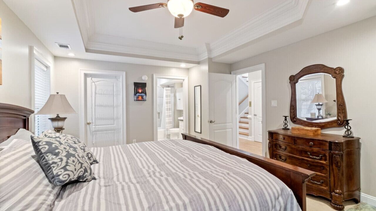 Photo of Bedroom in Savannah Beach