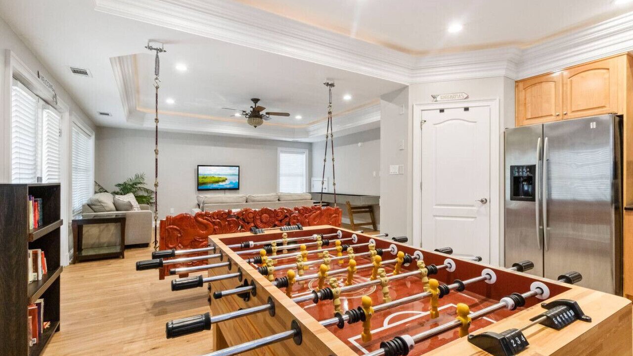 Photo of Bedroom in Savannah Beach