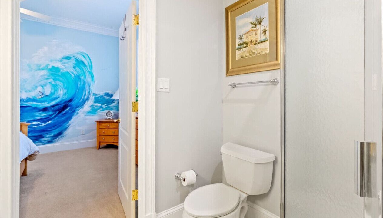 Photo of Bathroom in Savannah Beach