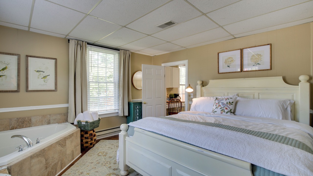 Photo of Bedroom in Defiance