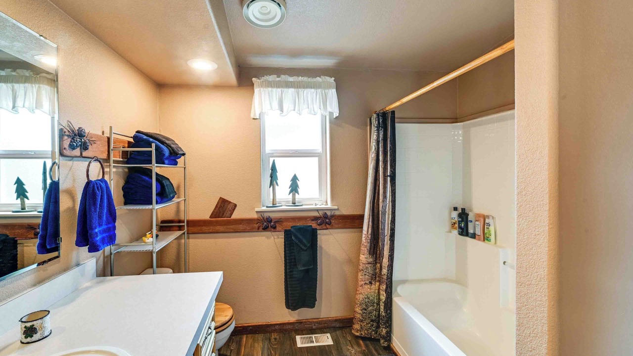 Photo of Bathroom in Chiloquin