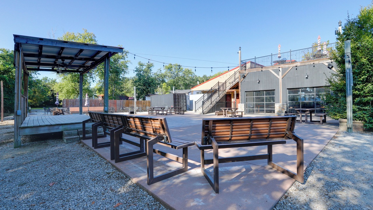 Photo of Patio Balcony in Defiance
