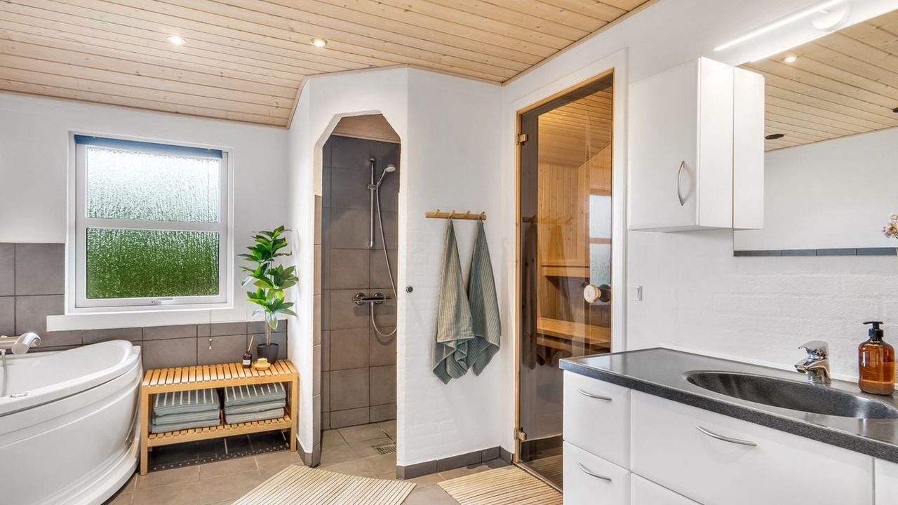 Photo of Bathroom in Fjerritslev