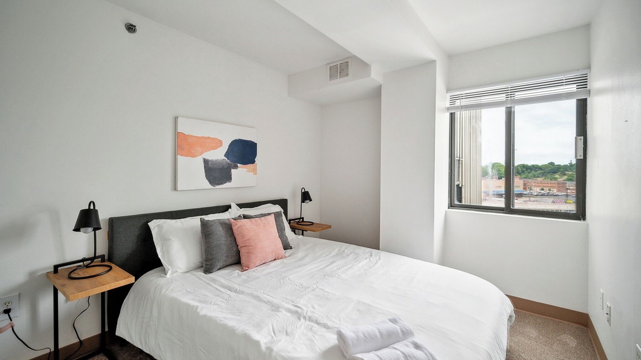 Photo of Bedroom in Downtown Harrisburg