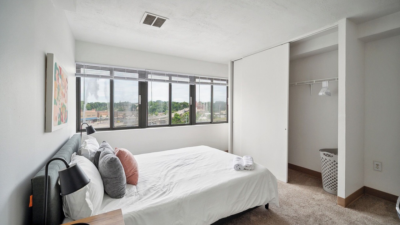 Photo of Bedroom in Downtown Harrisburg