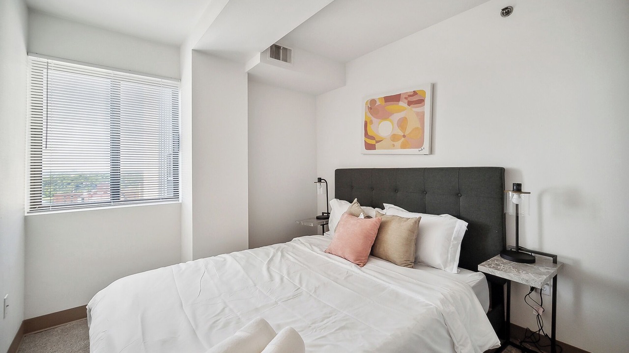 Photo of Bedroom in Downtown Harrisburg