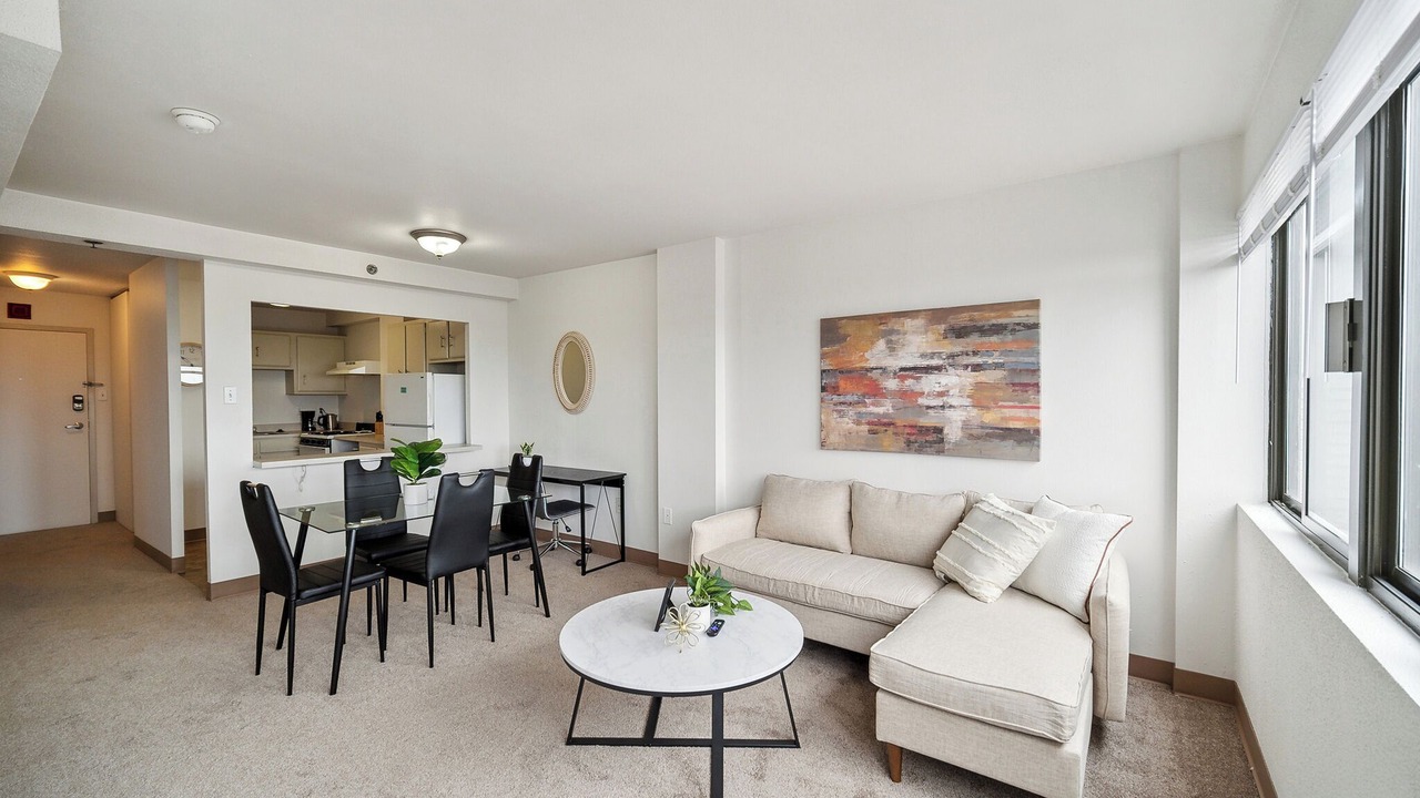 Photo of Livingroom in Downtown Harrisburg