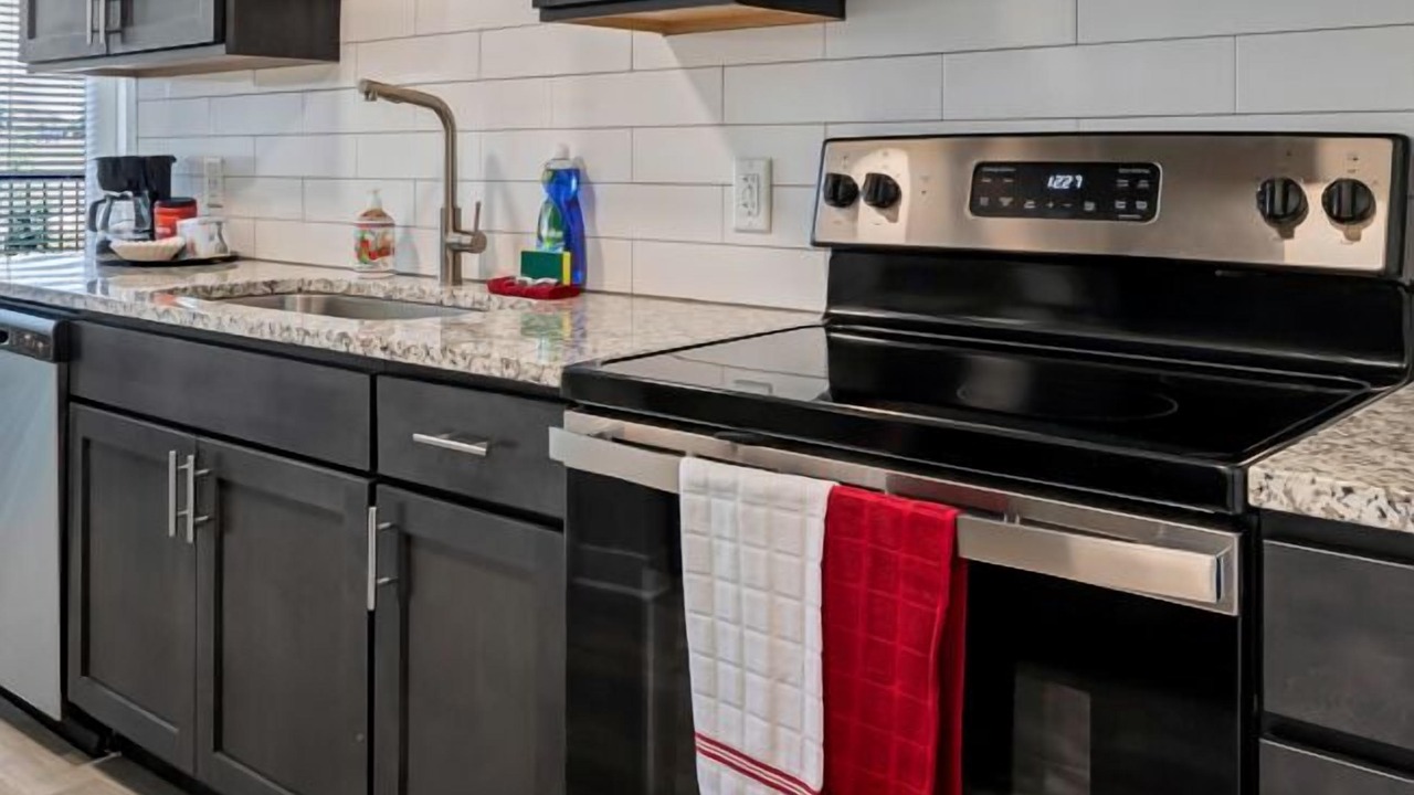 Photo of Kitchen in St. Peters