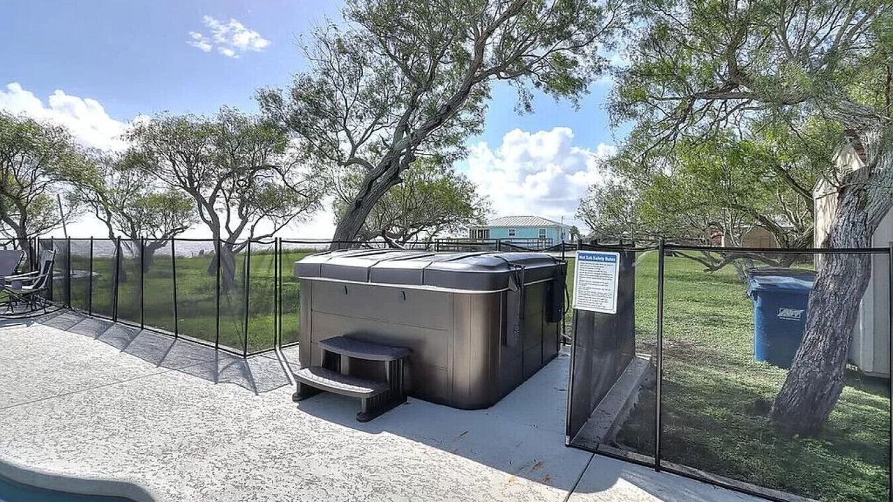 Photo of Outdoor in Bayside