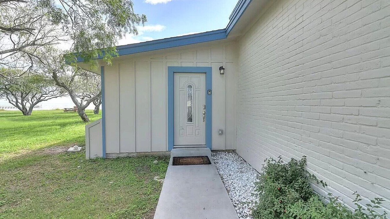 Photo of Outdoor in Bayside