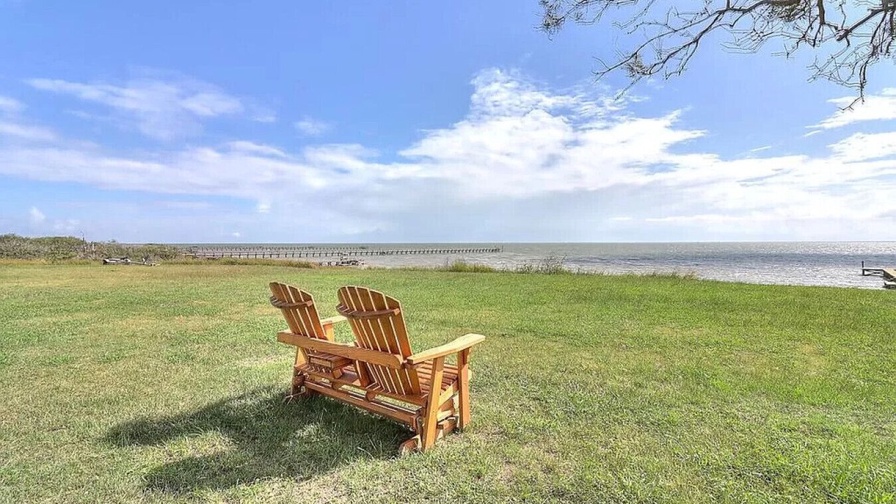 Photo of Outdoor in Bayside