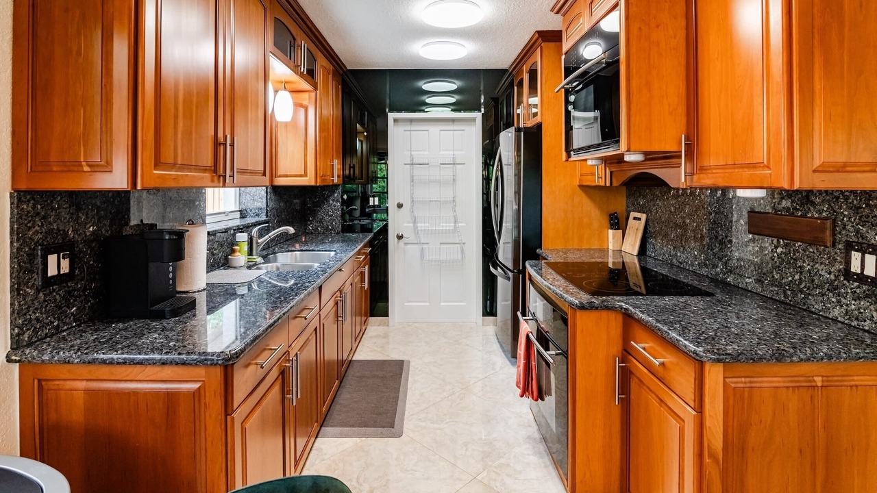 Photo of Kitchen in Citrus Isles