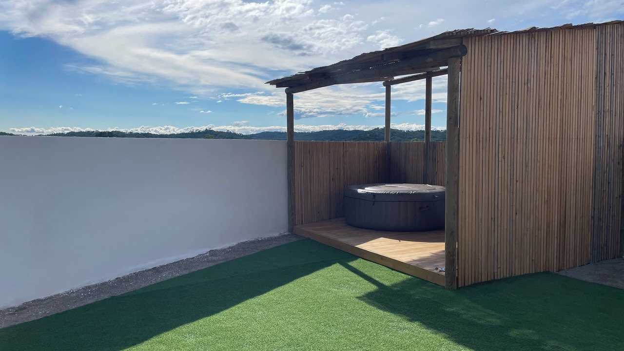 Photo of Patio Balcony in Canaules-et-Argentieres