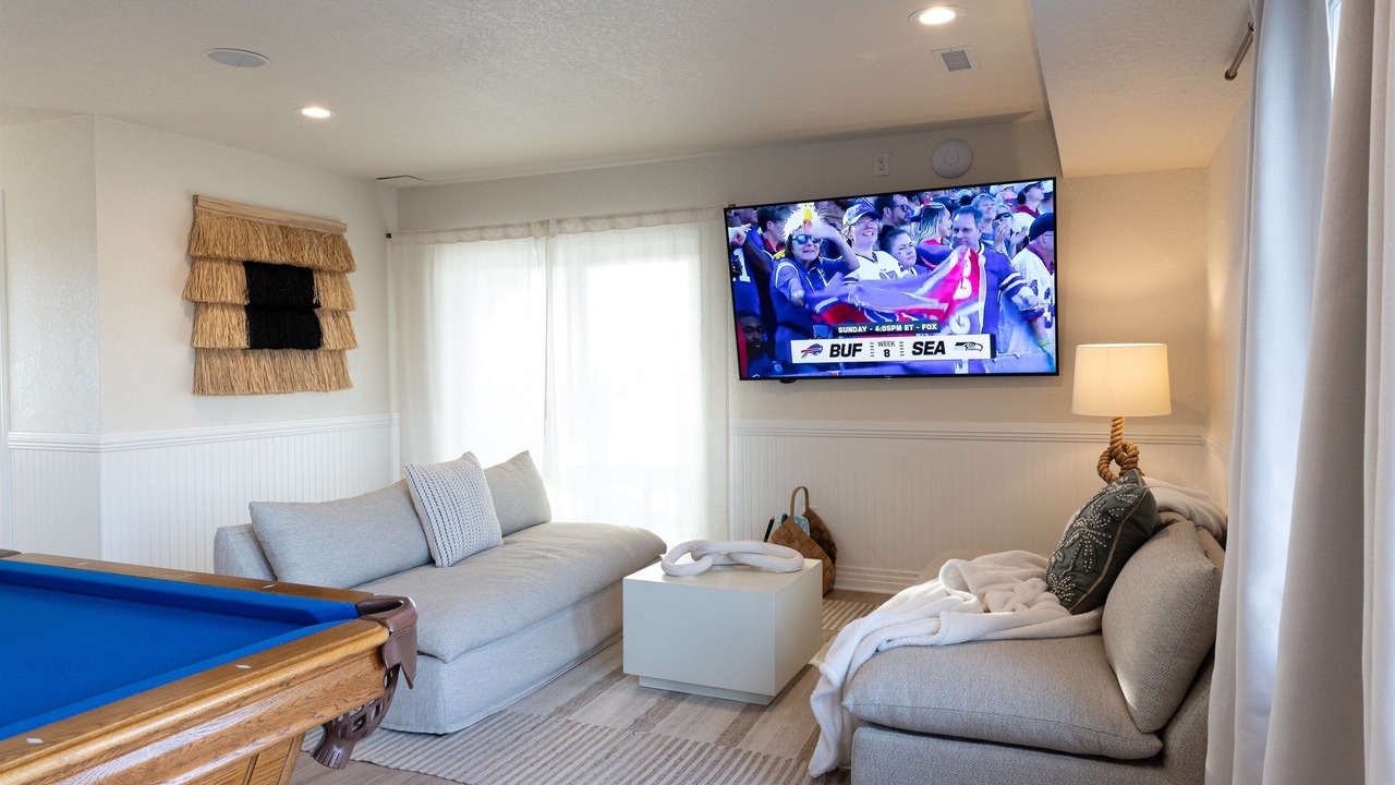 Photo of Livingroom in Corolla