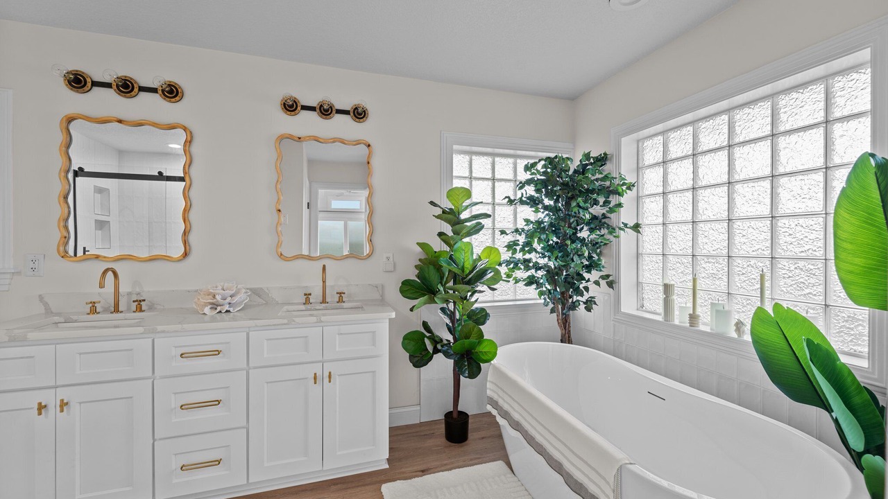 Photo of Bathroom in Corolla