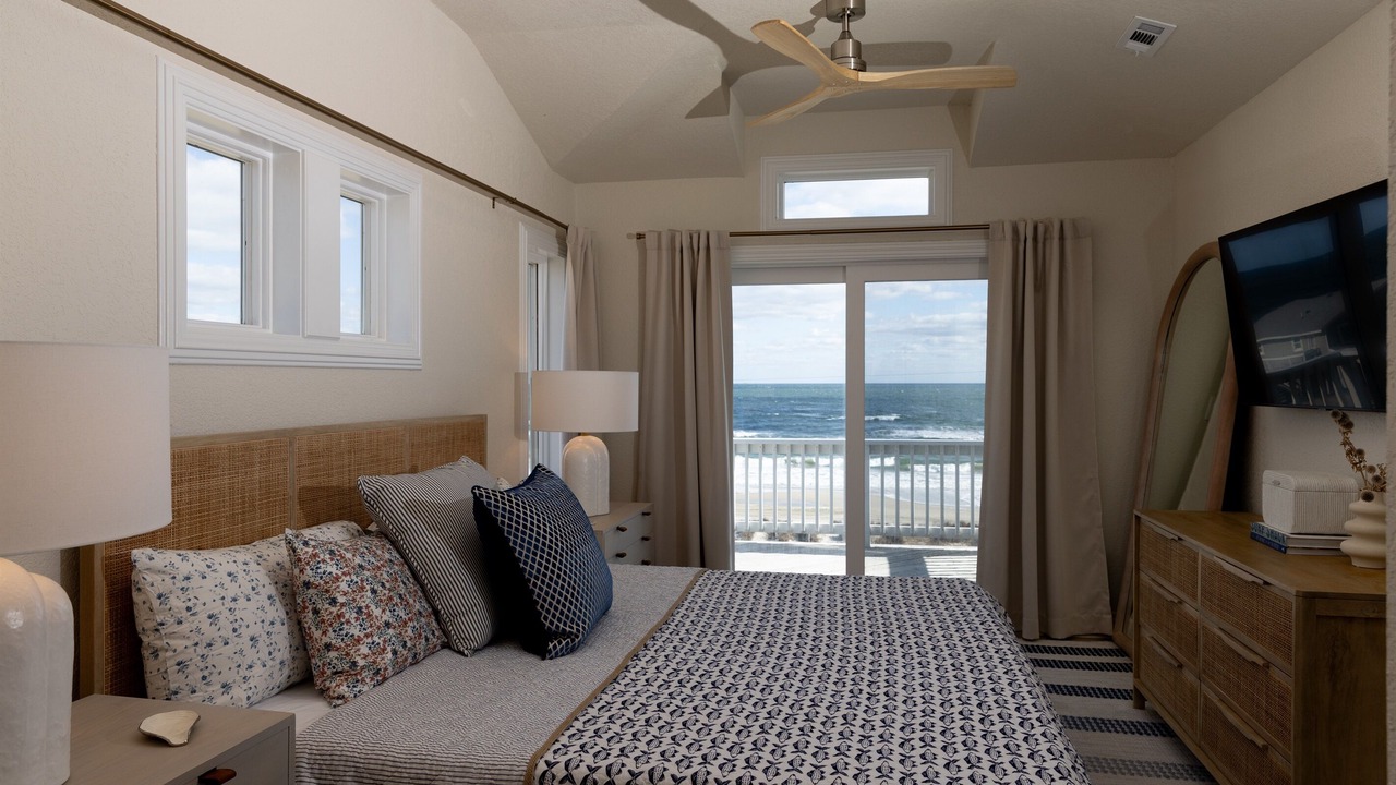 Photo of Bedroom in Corolla