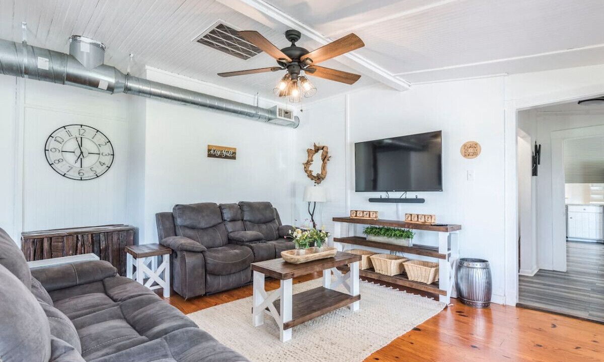 Photo of Livingroom in San Marcos