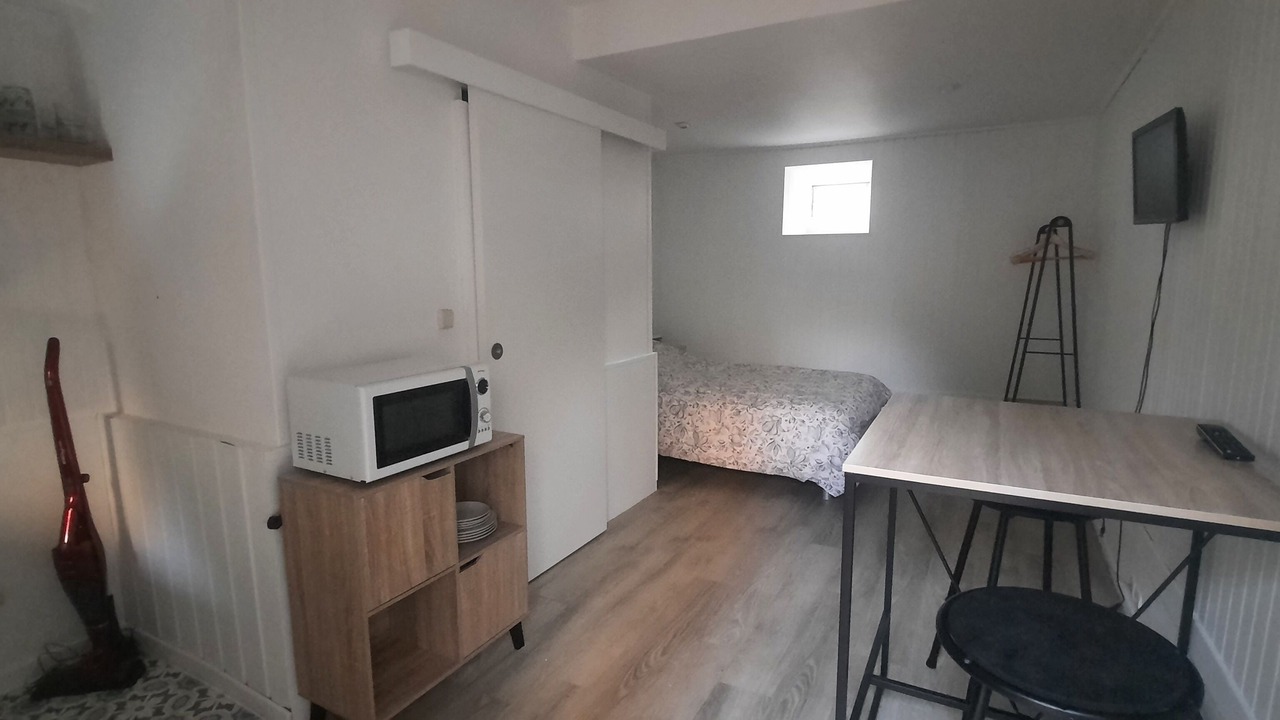 Photo of Bedroom in Saint-Denis-d'Orques