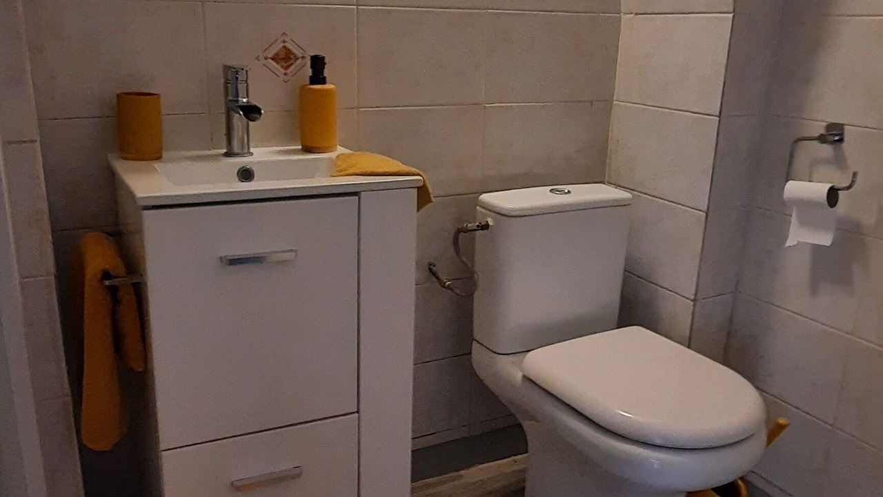 Photo of Bathroom in Saint-Denis-d'Orques