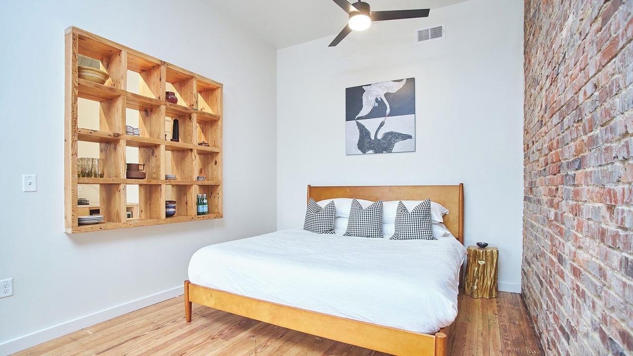 Photo of Bedroom in Downtown