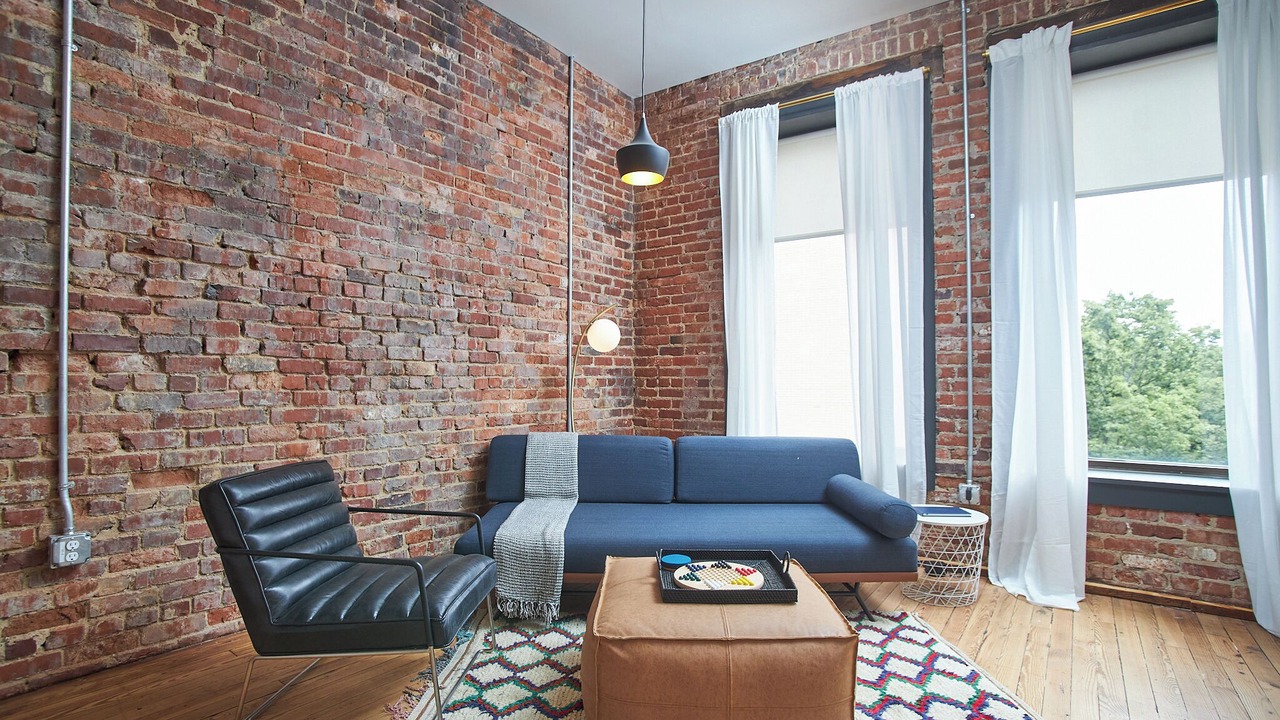 Photo of Livingroom in Downtown