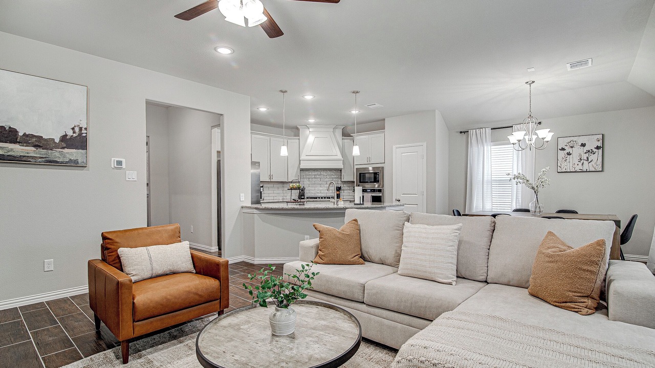 Photo of Livingroom in Burleson