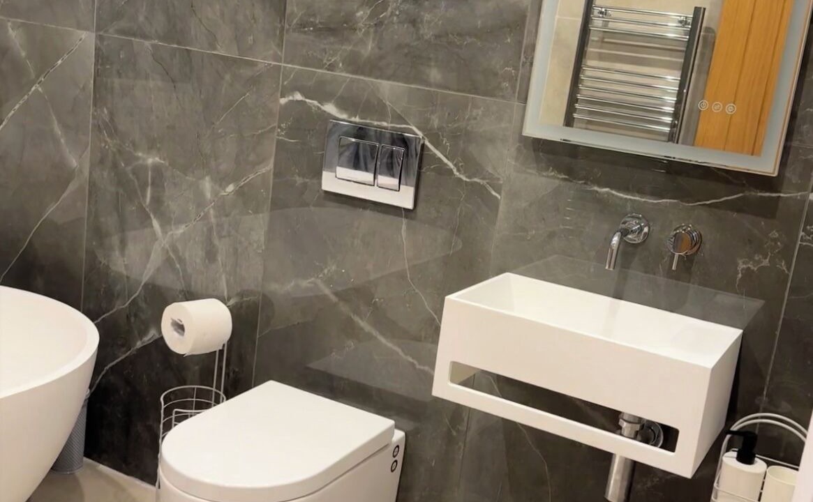 Photo of Bathroom in Winterbourne