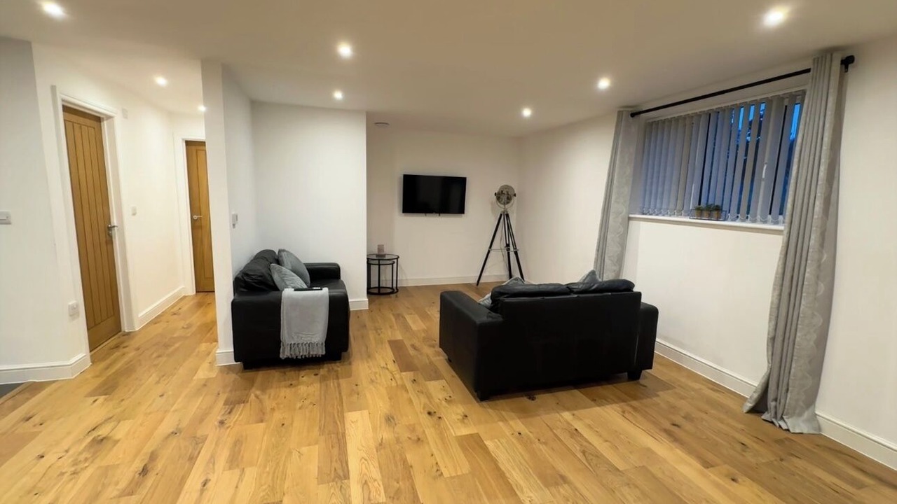 Photo of Livingroom in Winterbourne