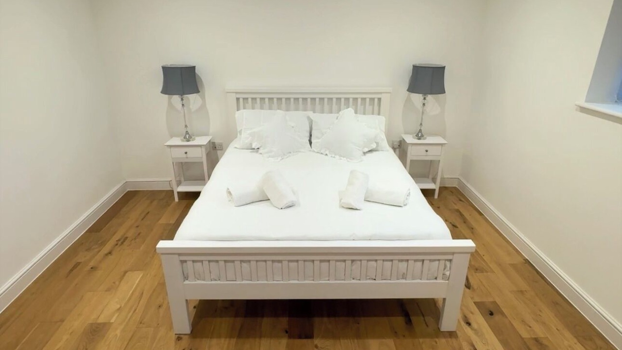 Photo of Bedroom in Winterbourne