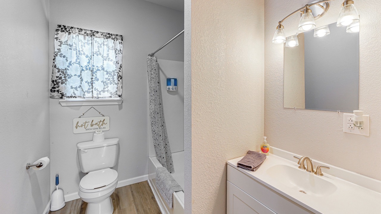 Photo of Bathroom in McAlester
