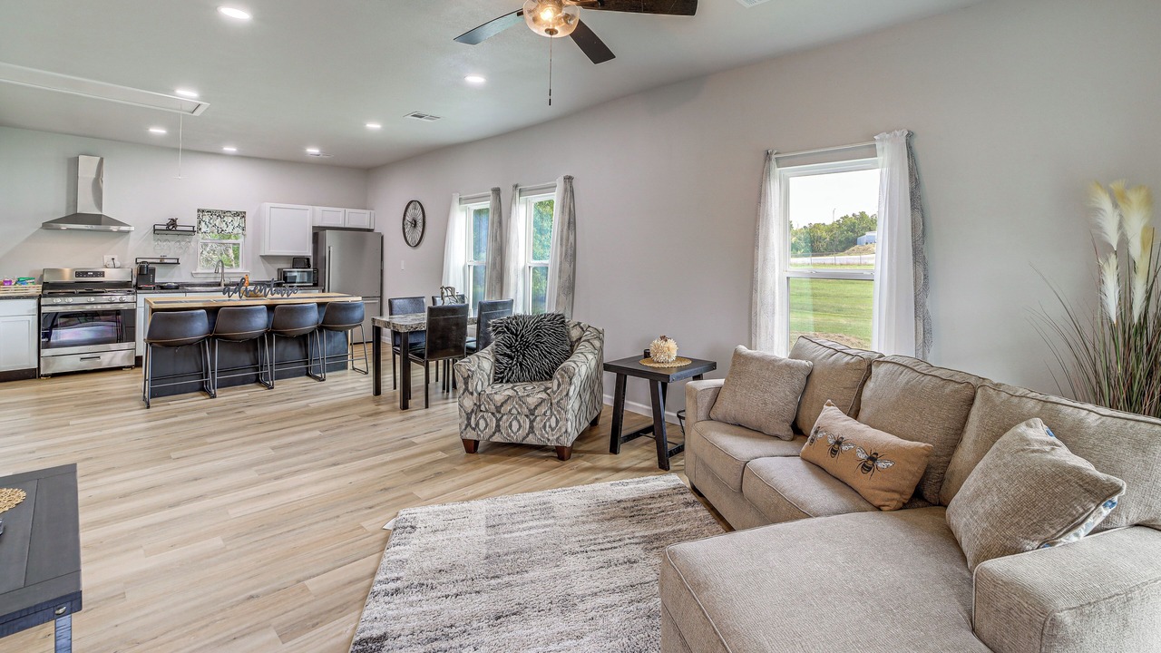 Photo of Livingroom in McAlester