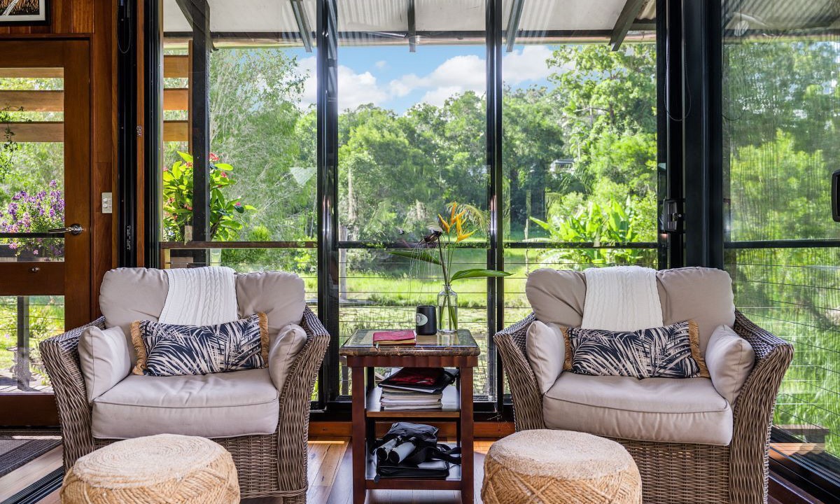 Photo of Livingroom in Lillian Rock