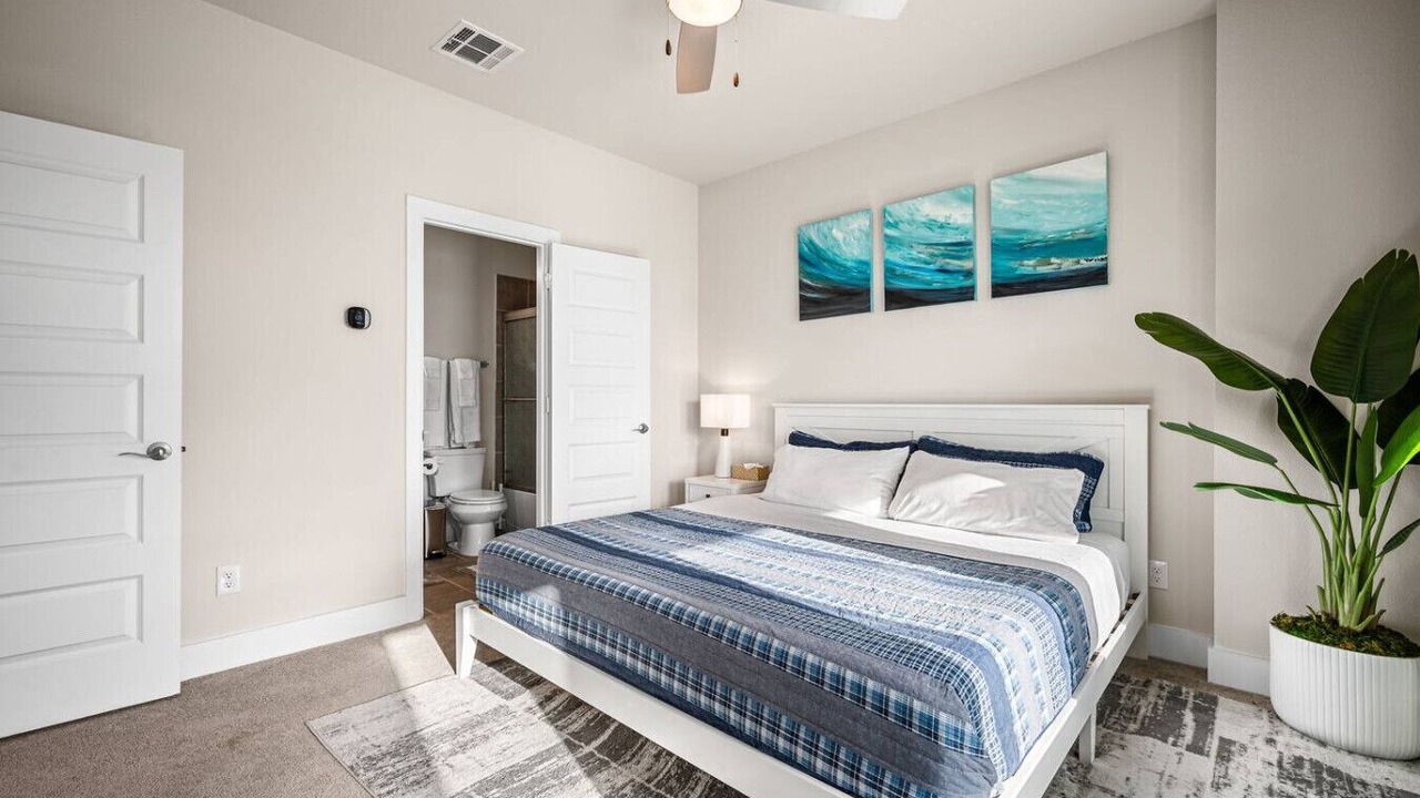 Photo of Bedroom in Rowlett