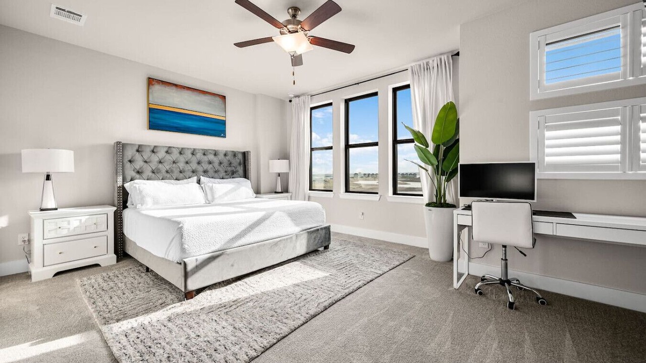 Photo of Bedroom in Rowlett