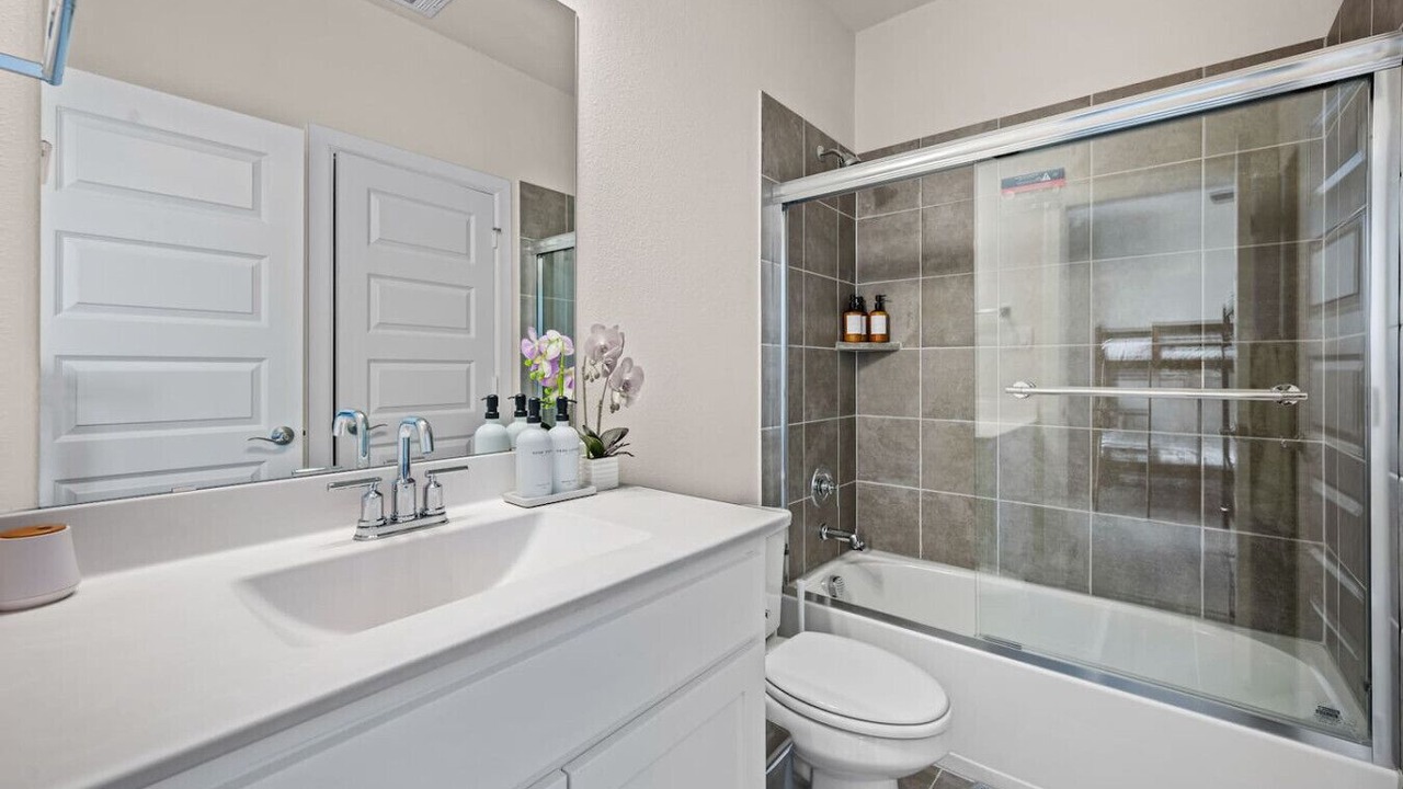 Photo of Bathroom in Rowlett