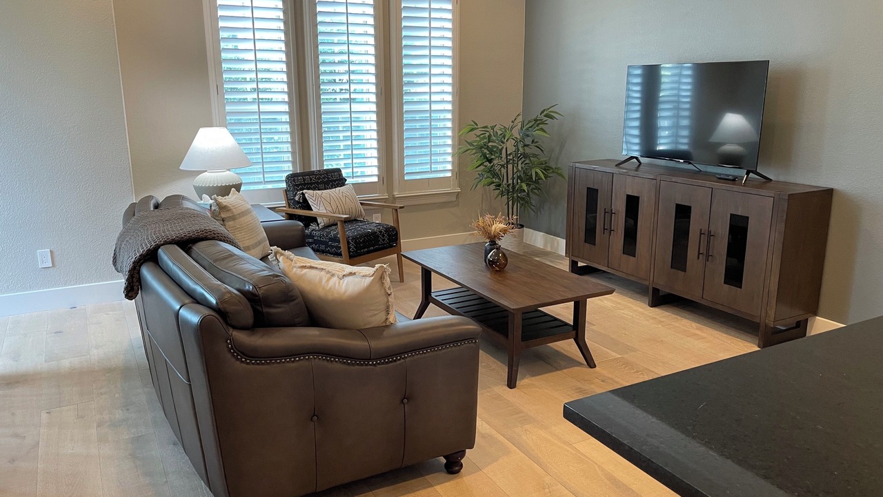 Photo of Livingroom in Legacy Park