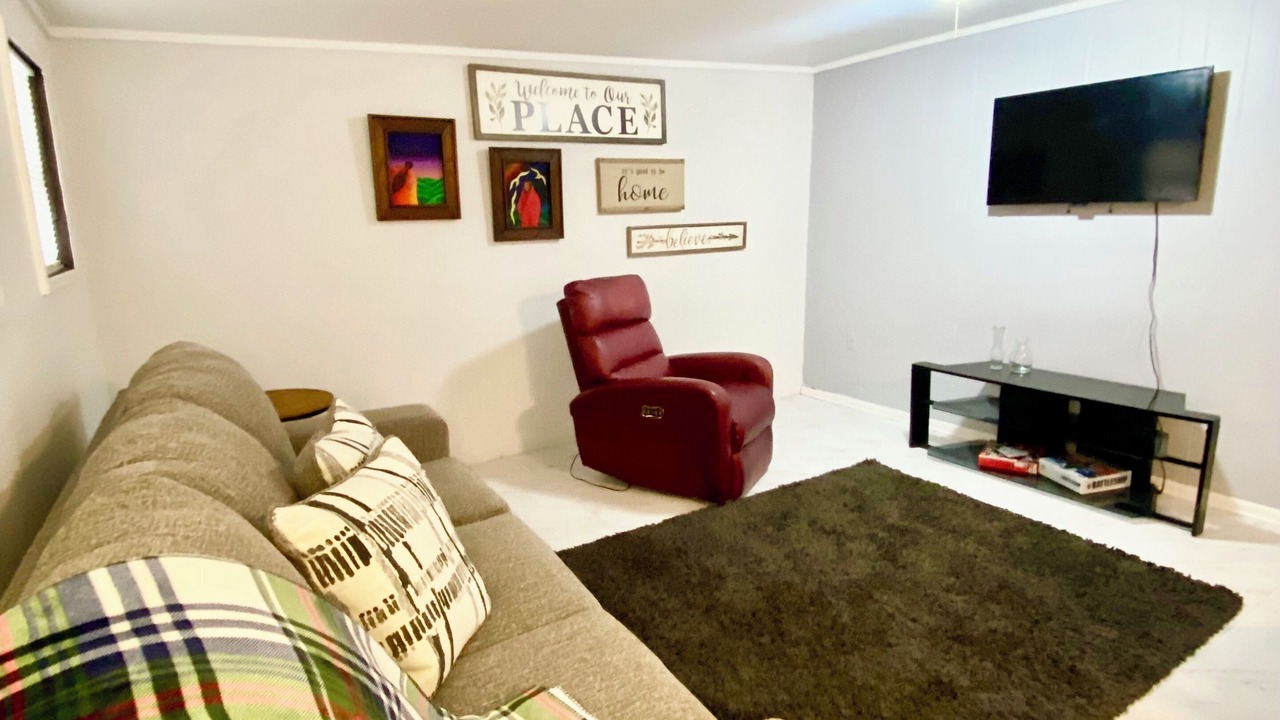 Photo of Livingroom in Ingleside