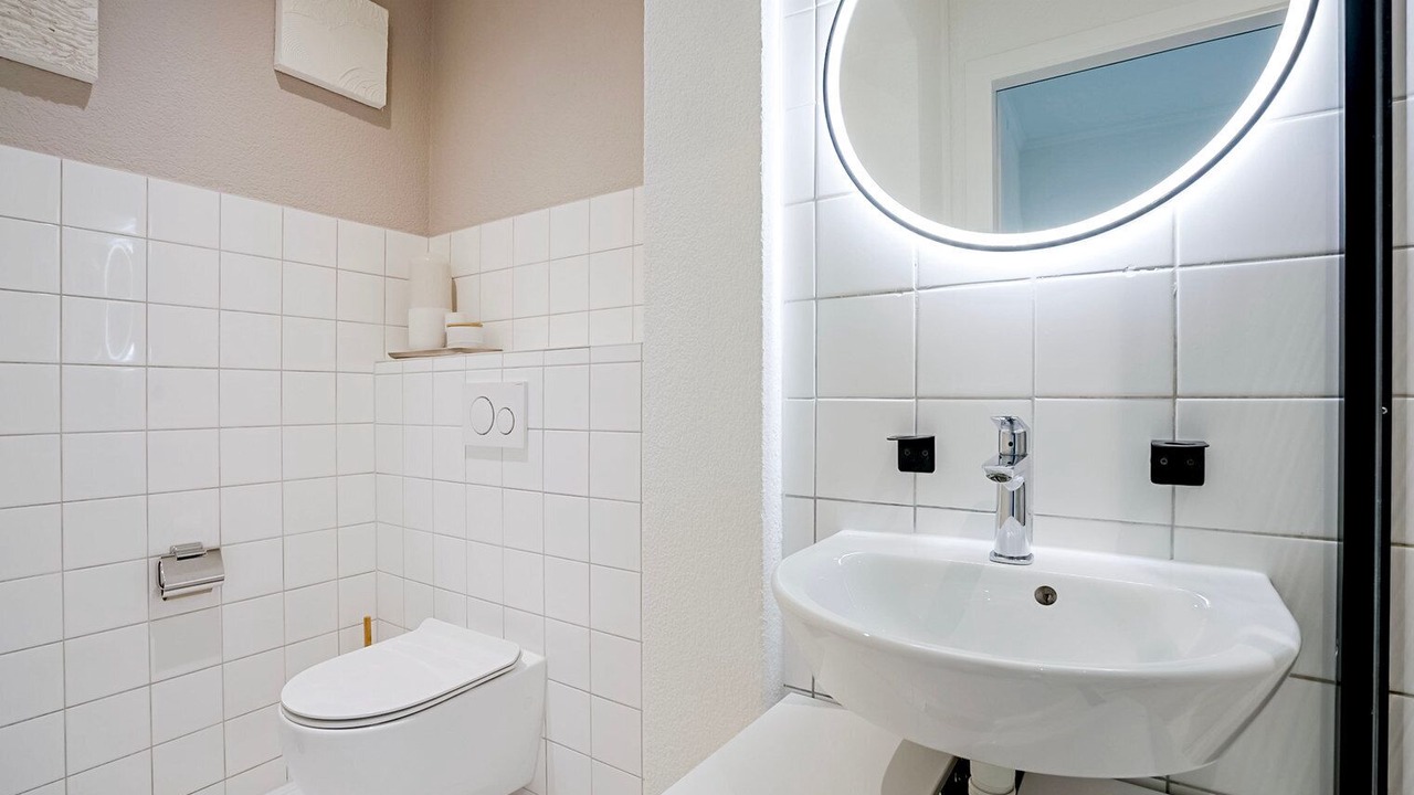 Photo of Bathroom in Hard