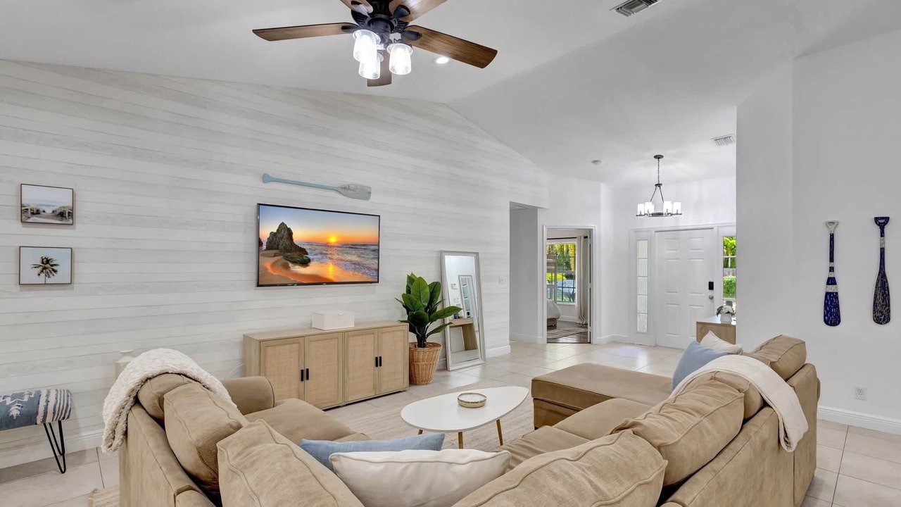 Photo of Bedroom in Palm Beach Gardens