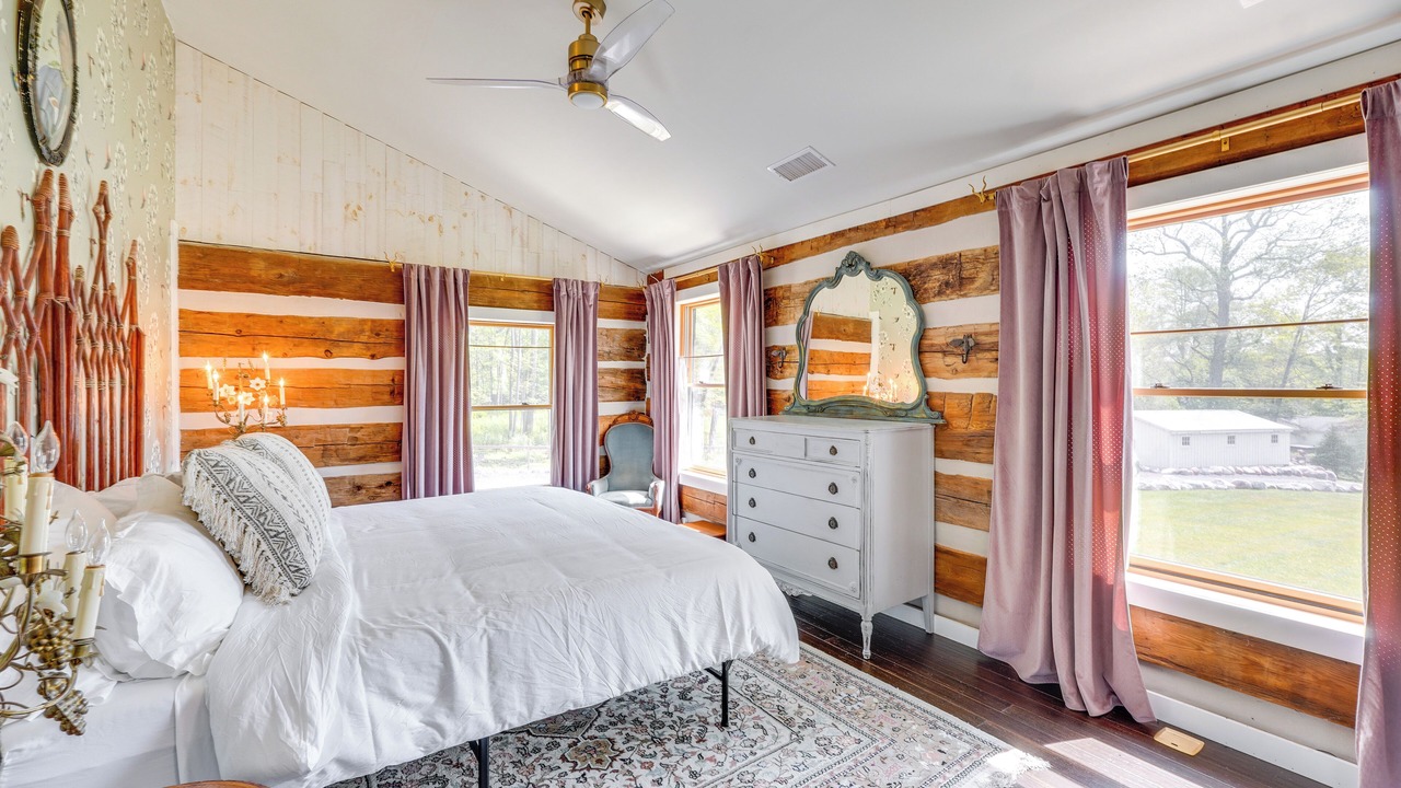 Photo of Others in Pine Bush